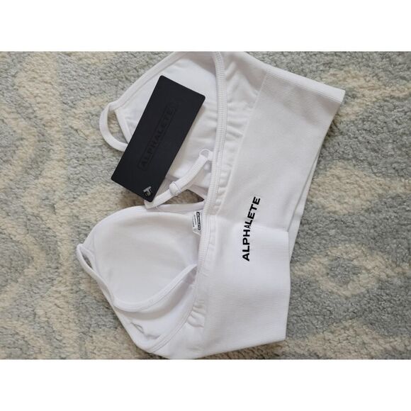 Alphalete seamless ribbed bra M White NWT $48 - Picture 4 of 6